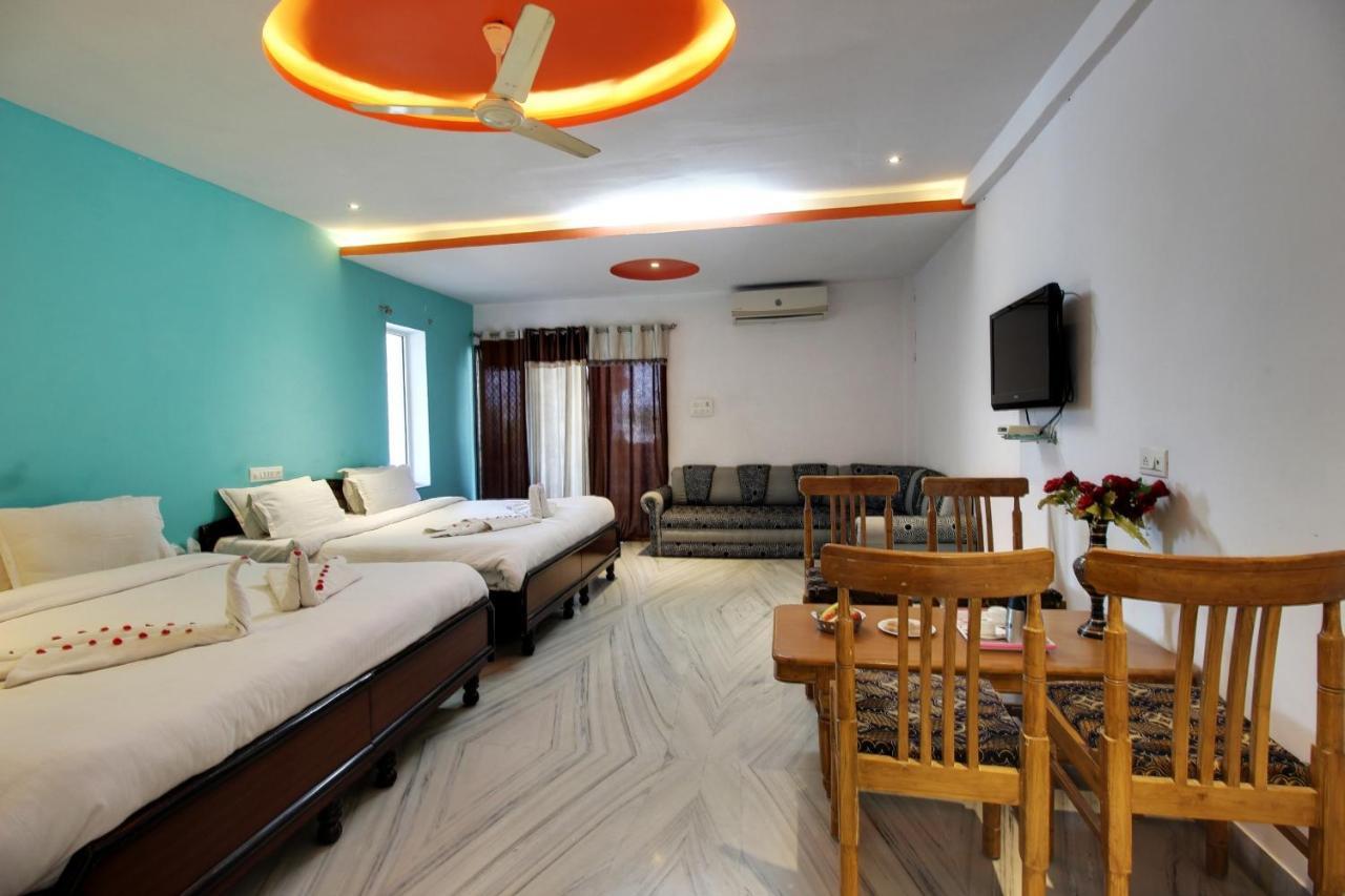 Times Raj Mahal Hotel Nāthdwāra Εξωτερικό φωτογραφία