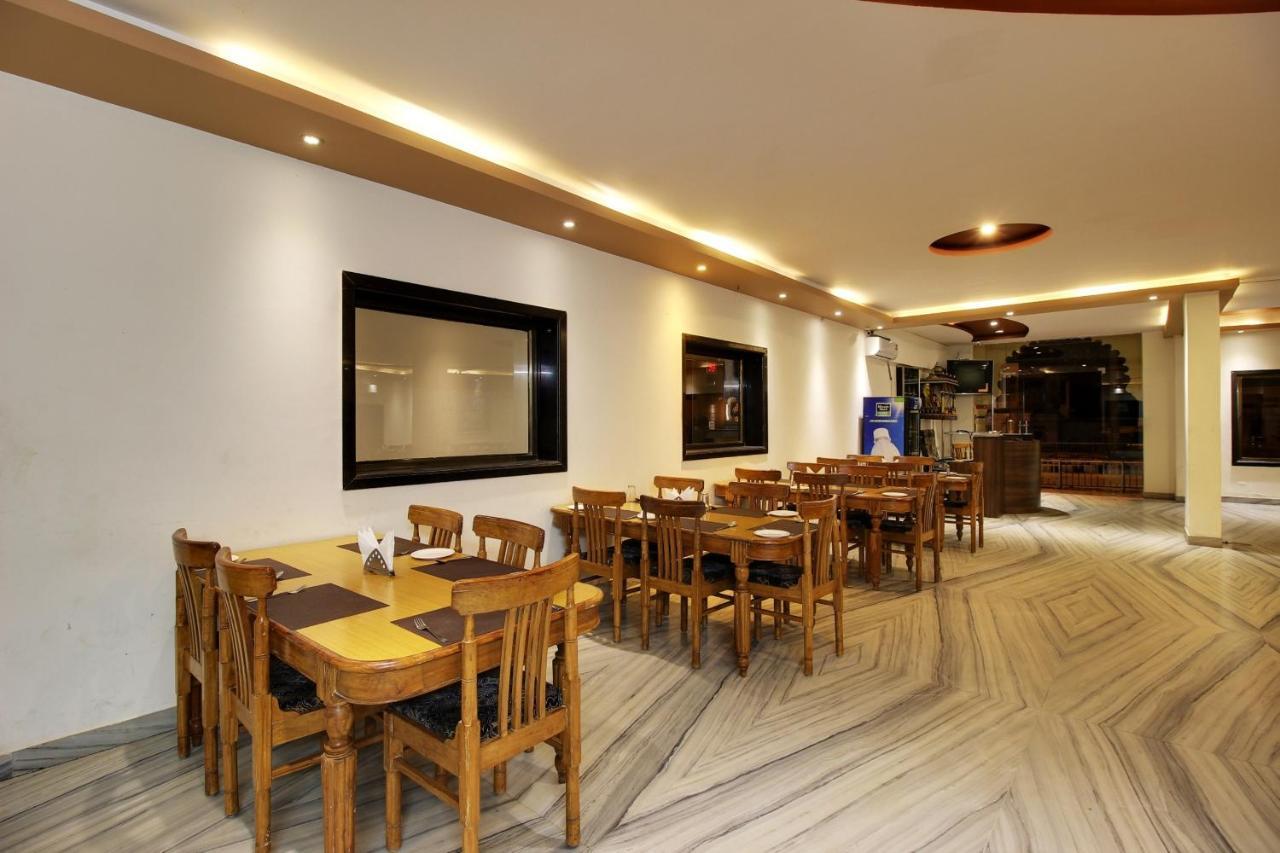 Times Raj Mahal Hotel Nāthdwāra Εξωτερικό φωτογραφία